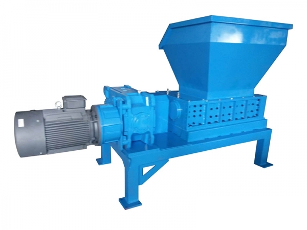 双轴破碎机液压系统的维护保养